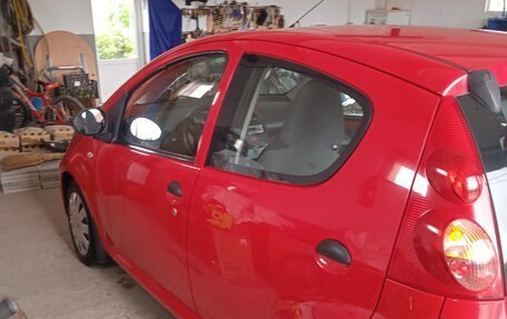 Peugeot 107 I рестайлинг, 2007 год, 350 000 рублей, 3 фотография