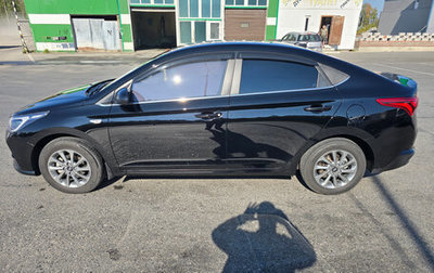 Hyundai Solaris II рестайлинг, 2022 год, 1 800 000 рублей, 1 фотография
