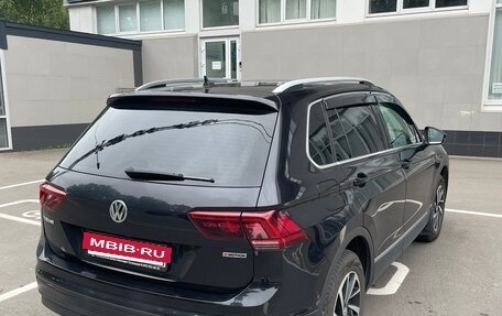 Volkswagen Tiguan II, 2018 год, 2 750 000 рублей, 4 фотография