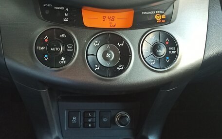 Toyota RAV4, 2011 год, 1 370 000 рублей, 1 фотография