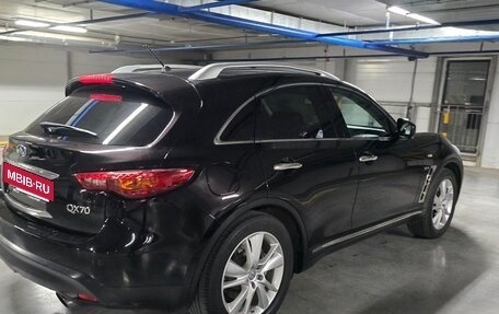 Infiniti QX70, 2016 год, 2 150 000 рублей, 17 фотография