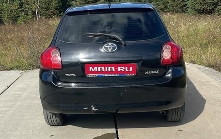 Toyota Auris II, 2007 год, 900 000 рублей, 3 фотография