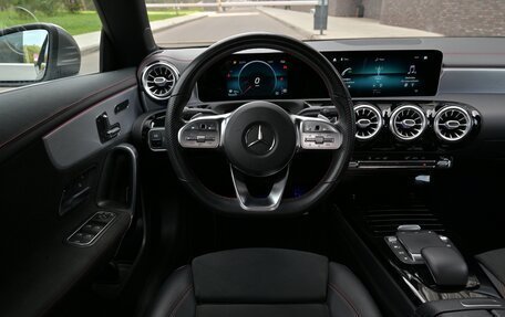 Mercedes-Benz CLA, 2020 год, 3 000 000 рублей, 8 фотография