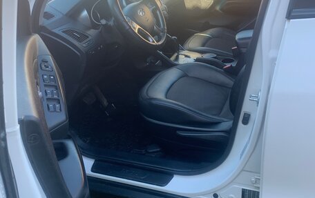 Hyundai ix35 I рестайлинг, 2013 год, 1 380 000 рублей, 18 фотография