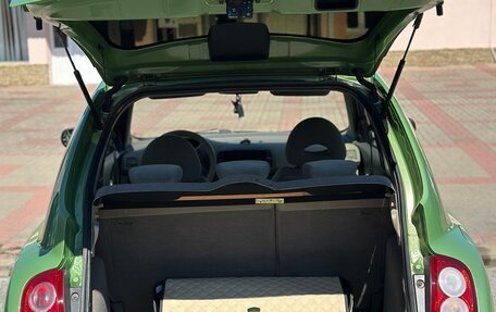 Nissan Micra III, 2004 год, 550 000 рублей, 2 фотография