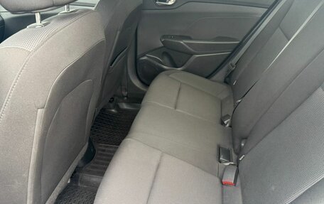 Hyundai Solaris II рестайлинг, 2019 год, 1 199 000 рублей, 18 фотография