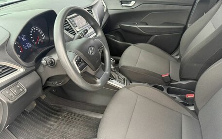 Hyundai Solaris II рестайлинг, 2019 год, 1 199 000 рублей, 17 фотография