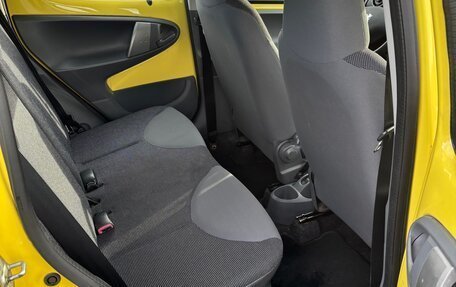 Peugeot 107 I рестайлинг, 2007 год, 380 000 рублей, 10 фотография