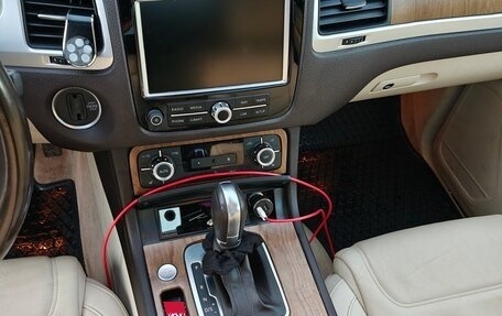 Volkswagen Touareg III, 2014 год, 3 350 000 рублей, 13 фотография