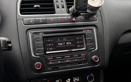 Volkswagen Polo VI (EU Market), 2014 год, 950 000 рублей, 32 фотография