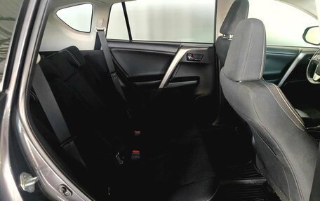 Toyota RAV4, 2016 год, 2 000 000 рублей, 19 фотография