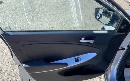 Hyundai Solaris II рестайлинг, 2013 год, 585 000 рублей, 8 фотография