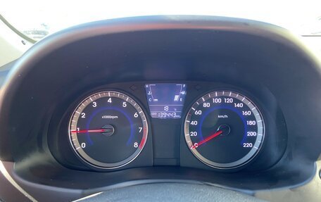 Hyundai Solaris II рестайлинг, 2013 год, 585 000 рублей, 15 фотография
