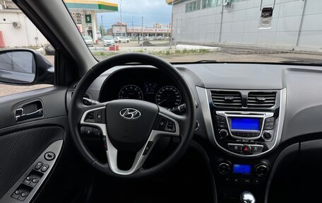 Hyundai Solaris II рестайлинг, 2012 год, 980 000 рублей, 7 фотография