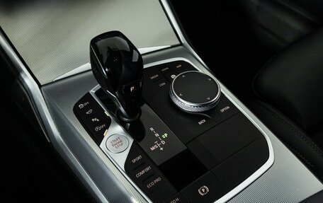 BMW 3 серия, 2019 год, 3 299 700 рублей, 21 фотография