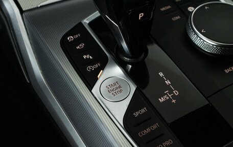 BMW 3 серия, 2019 год, 3 299 700 рублей, 22 фотография