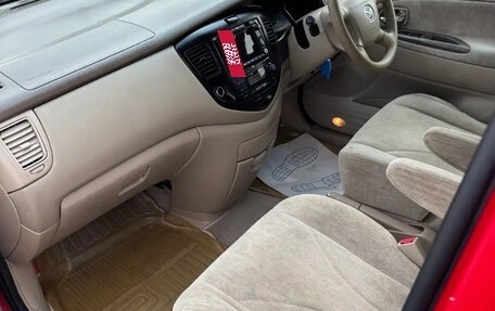 Mazda MPV II, 2002 год, 600 000 рублей, 13 фотография