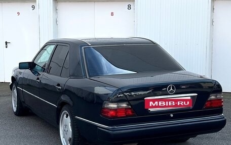 Mercedes-Benz W124, 1993 год, 570 000 рублей, 6 фотография