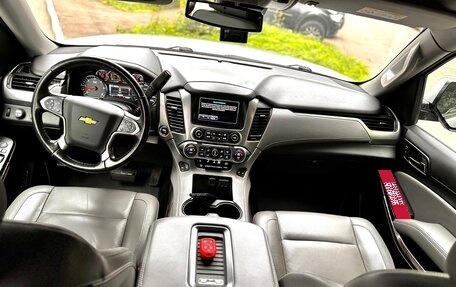 Chevrolet Tahoe IV, 2016 год, 3 000 000 рублей, 10 фотография