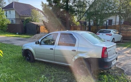 Renault Logan I, 2015 год, 230 000 рублей, 4 фотография