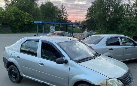 Renault Logan I, 2015 год, 230 000 рублей, 6 фотография