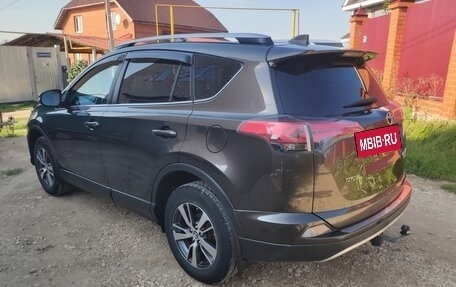 Toyota RAV4, 2018 год, 2 500 000 рублей, 3 фотография