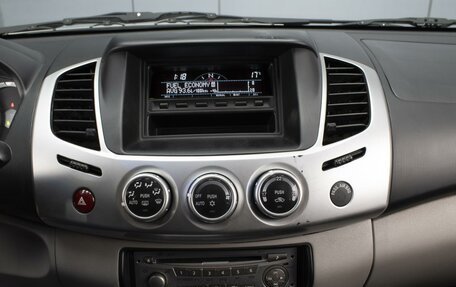 Mitsubishi L200 IV рестайлинг, 2012 год, 1 730 000 рублей, 13 фотография