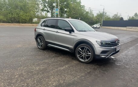 Volkswagen Tiguan II, 2018 год, 1 850 000 рублей, 3 фотография