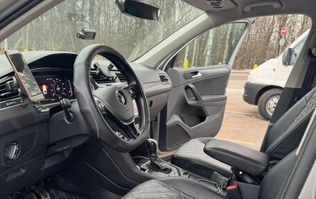 Volkswagen Tiguan II, 2018 год, 1 850 000 рублей, 8 фотография