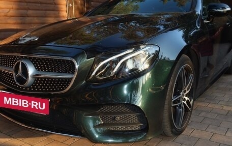 Mercedes-Benz E-Класс, 2019 год, 4 400 000 рублей, 3 фотография