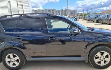 Mitsubishi Outlander III рестайлинг 3, 2011 год, 1 250 000 рублей, 3 фотография