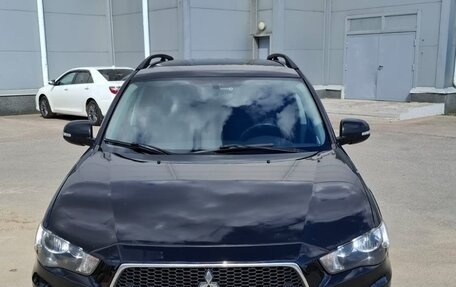 Mitsubishi Outlander III рестайлинг 3, 2011 год, 1 250 000 рублей, 5 фотография