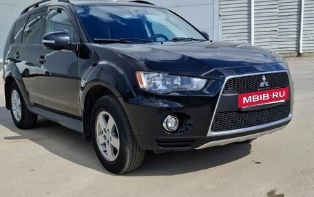 Mitsubishi Outlander III рестайлинг 3, 2011 год, 1 250 000 рублей, 6 фотография