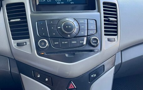 Chevrolet Cruze II, 2010 год, 490 000 рублей, 7 фотография