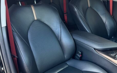 Toyota Camry, 2020 год, 2 500 000 рублей, 13 фотография