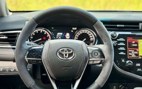 Toyota Camry, 2020 год, 2 500 000 рублей, 28 фотография