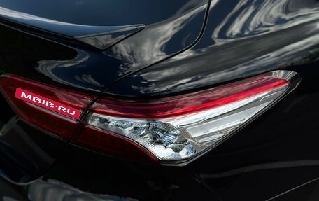 Toyota Camry, 2020 год, 2 500 000 рублей, 20 фотография