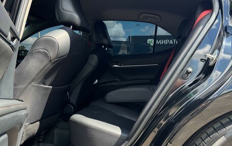 Toyota Camry, 2020 год, 2 500 000 рублей, 33 фотография