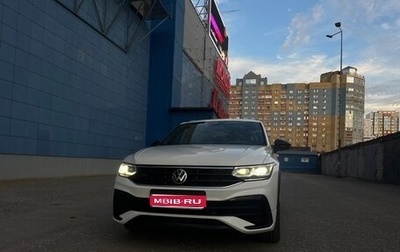 Volkswagen Tiguan II, 2021 год, 4 400 000 рублей, 1 фотография