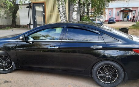 Hyundai Sonata VI, 2011 год, 1 300 000 рублей, 11 фотография