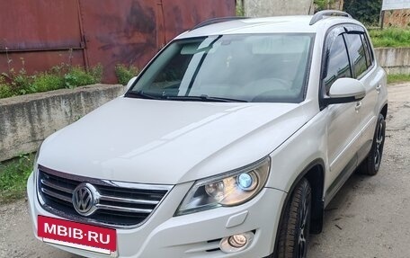 Volkswagen Tiguan I, 2008 год, 620 000 рублей, 2 фотография