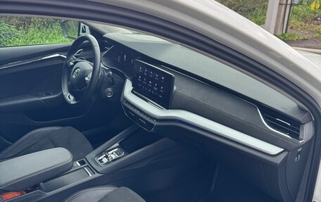 Skoda Octavia IV, 2021 год, 2 990 000 рублей, 15 фотография