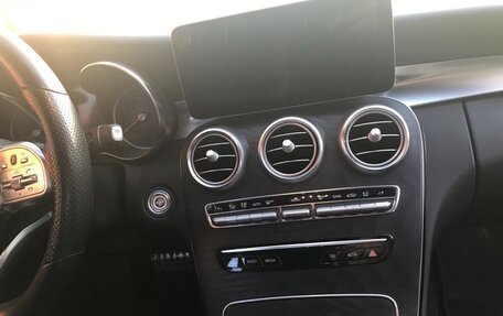 Mercedes-Benz C-Класс, 2018 год, 2 850 000 рублей, 12 фотография