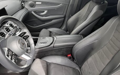 Mercedes-Benz E-Класс, 2021 год, 4 900 000 рублей, 2 фотография