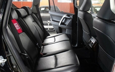 Toyota Land Cruiser Prado 150 рестайлинг 2, 2017 год, 4 298 000 рублей, 12 фотография