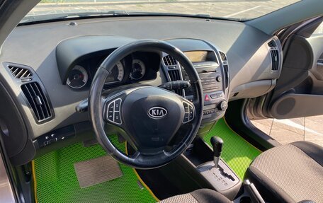 KIA cee'd I рестайлинг, 2009 год, 690 000 рублей, 18 фотография