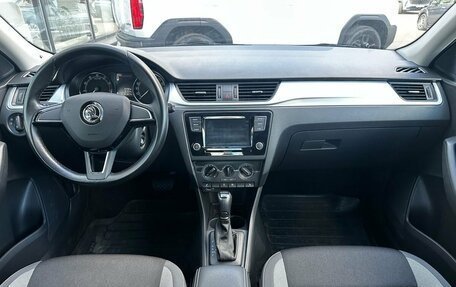 Skoda Rapid I, 2018 год, 1 500 000 рублей, 9 фотография