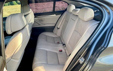 BMW 5 серия, 2013 год, 2 380 000 рублей, 21 фотография
