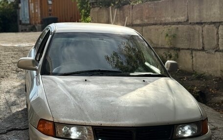 Mitsubishi Lancer VII, 1999 год, 230 000 рублей, 1 фотография