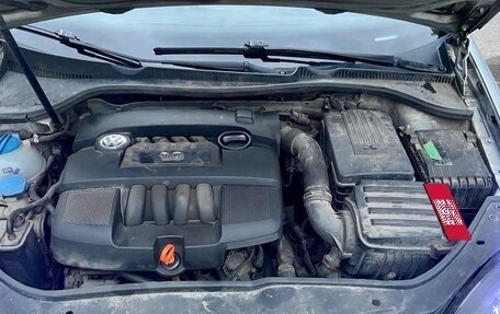 Volkswagen Golf V, 2006 год, 399 999 рублей, 10 фотография